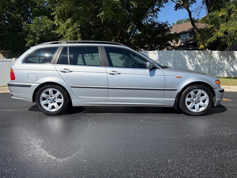Used 2003 BMW 325i Wagon image 5