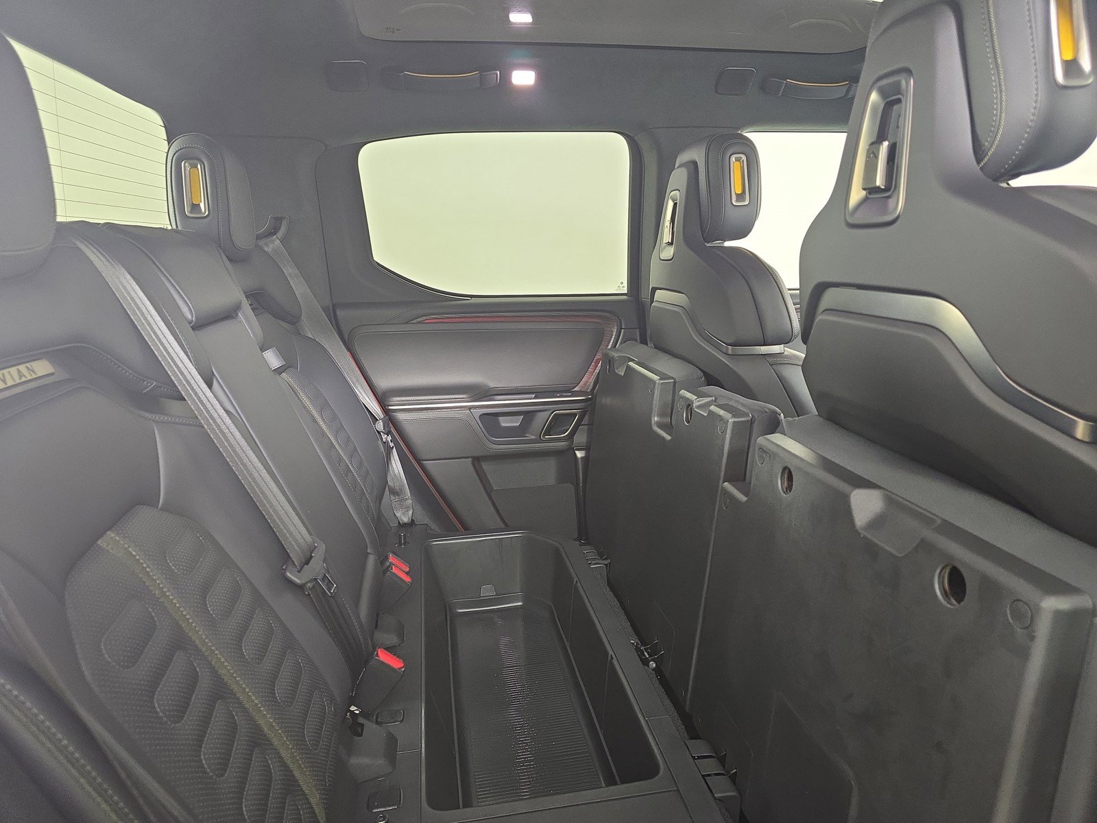 Used 2023 Rivian R1T Adventure image 24