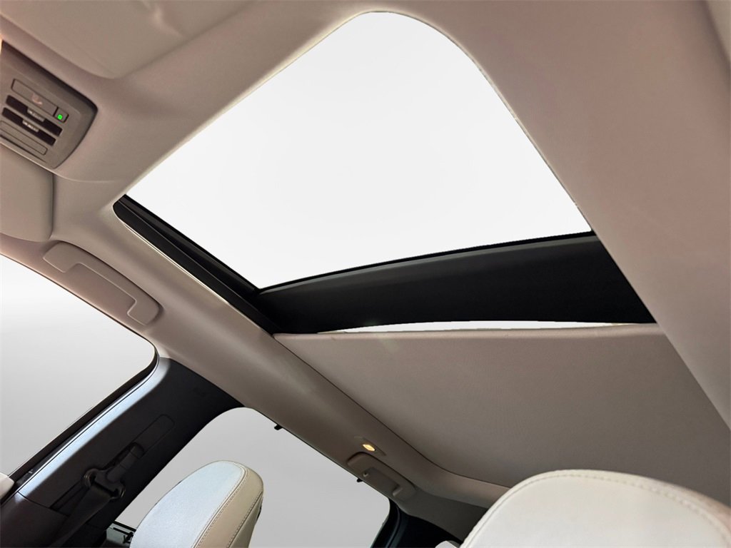 Used 2023 Mitsubishi Outlander SEL image 23