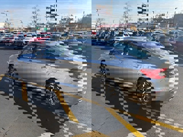 Used 2021 Honda Accord EX-L image 14