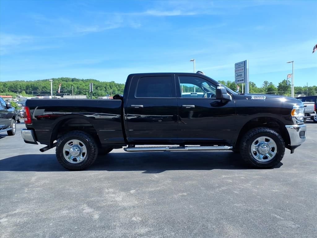 Used 2024 RAM 2500 Tradesman w/ Towing Technology Group AWD/4WD image 3