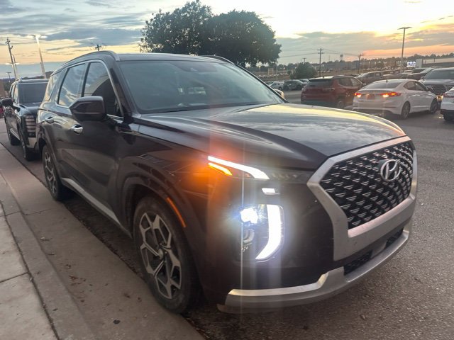 Used 2021 Hyundai Palisade Calligraphy w/ Cargo Package FWD image 3