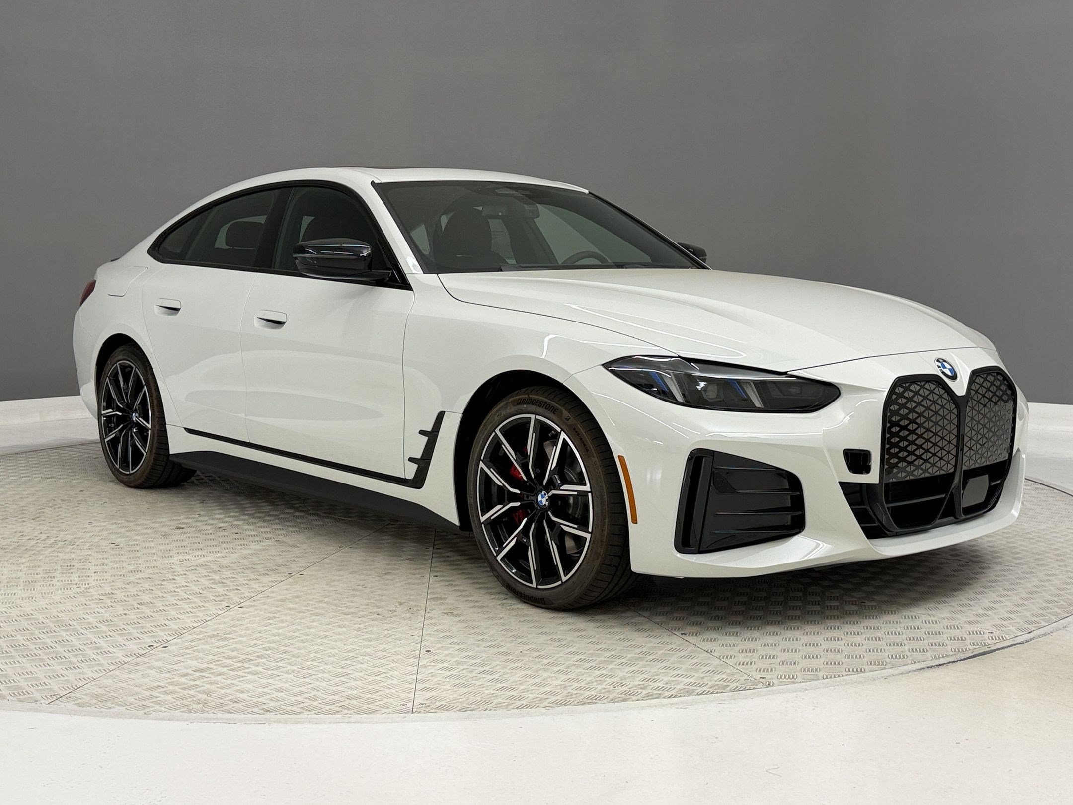 New 2026 BMW i4 eDrive40 w/ M Sport Package RWD image 7
