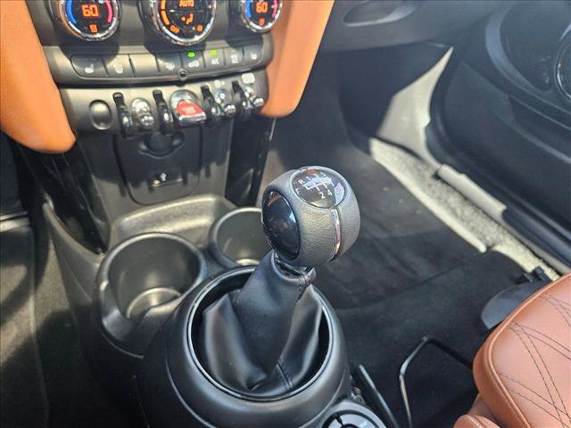 Used 2024 MINI Cooper S w/ Signature Upholstery Package image 12