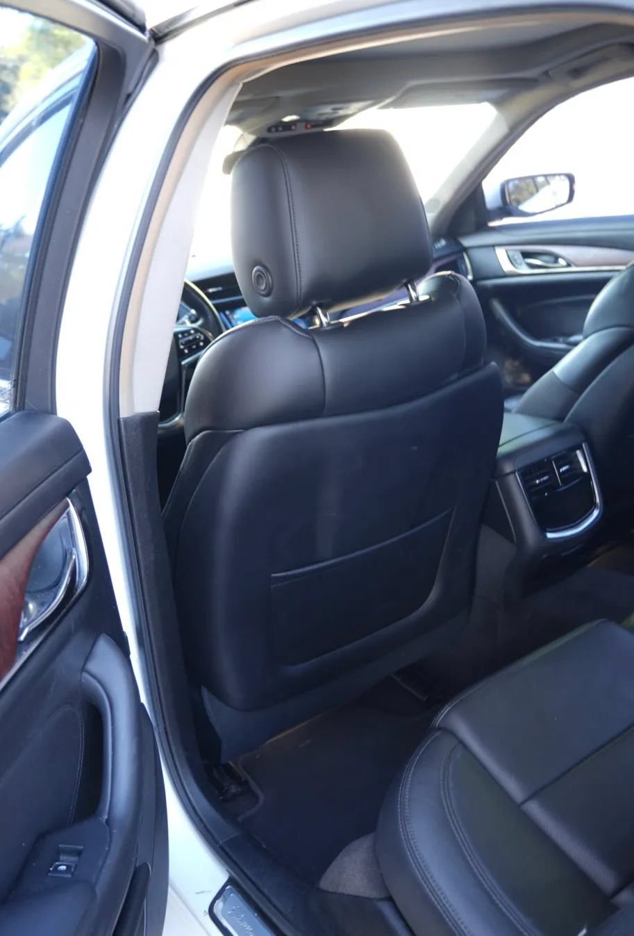 Used 2016 Cadillac CTS Luxury RWD image 9
