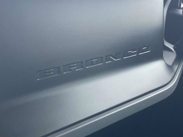 Certified 2023 Ford Bronco 2-Door AWD/4WD image 29