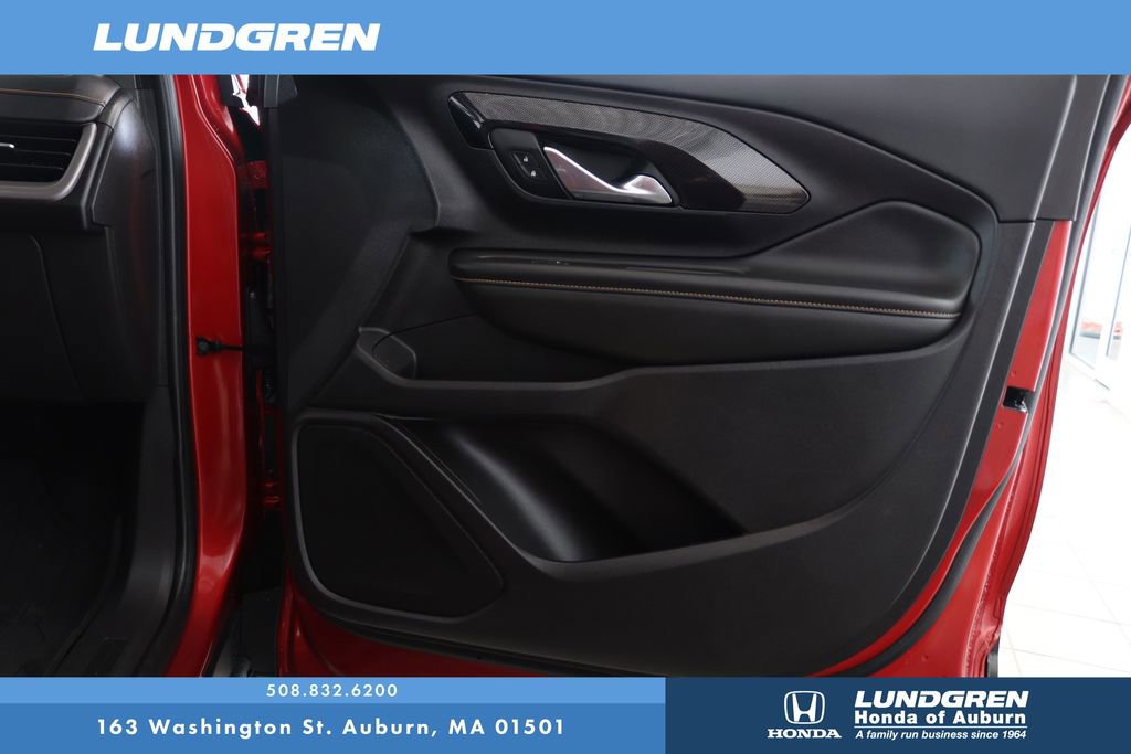 Used 2024 GMC Terrain AT4 w/ LPO, Floor Liner Package image 17