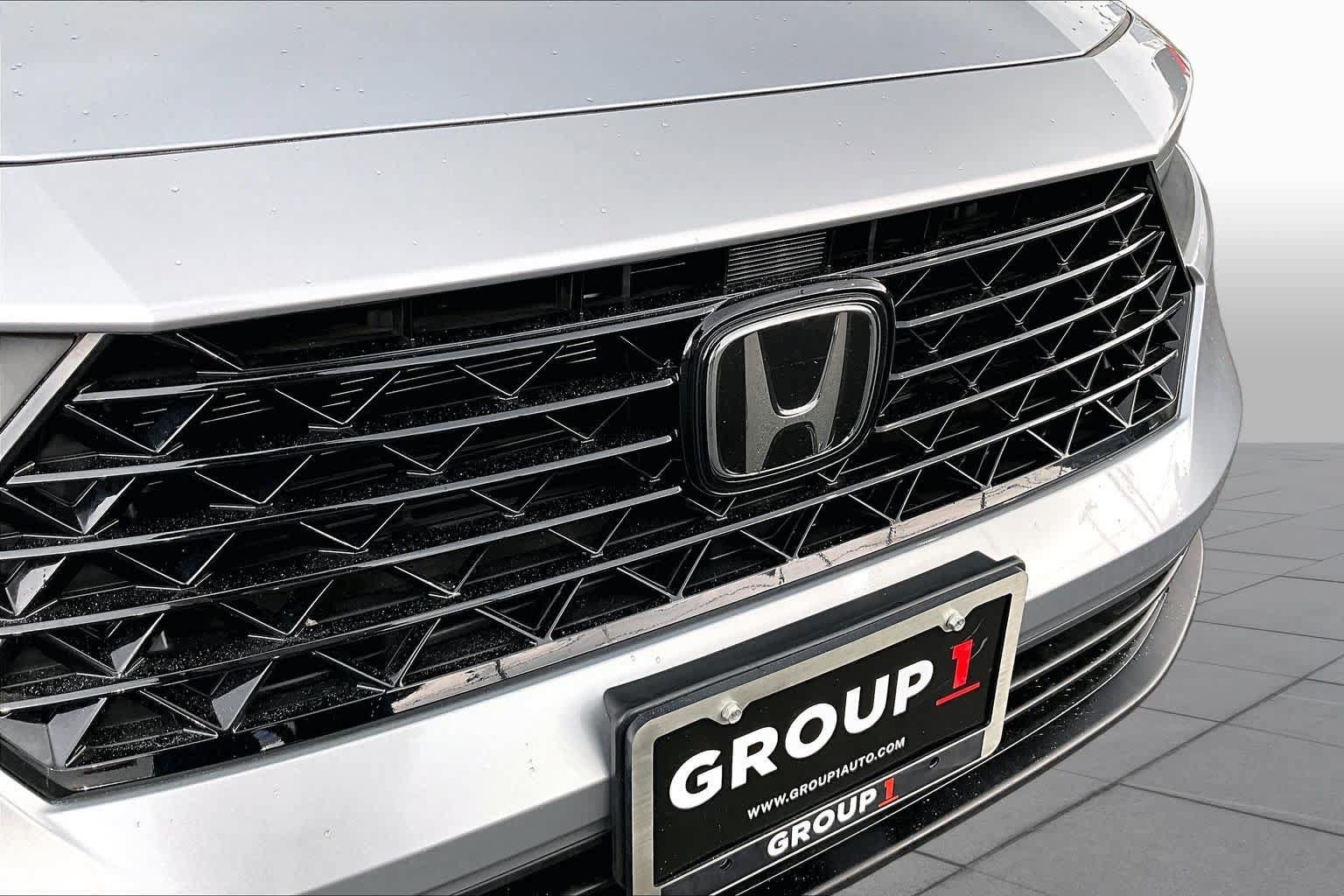 Used 2023 Honda Accord EX image 30