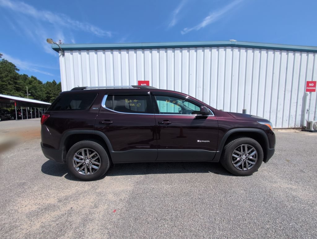 Used 2017 GMC Acadia SLT FWD image 9