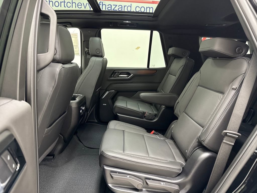 New 2026 GMC Yukon Denali w/ Sun & Power Step Package image 19