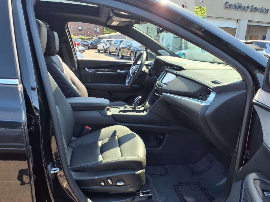 Certified 2023 Cadillac XT5 Premium Luxury image 36