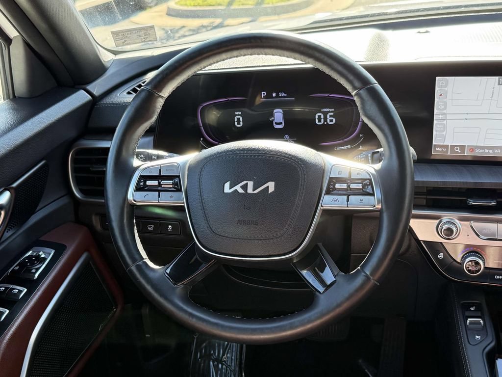 Used 2024 Kia Telluride EX w/ EX Captain's Chair Package AWD/4WD image 20
