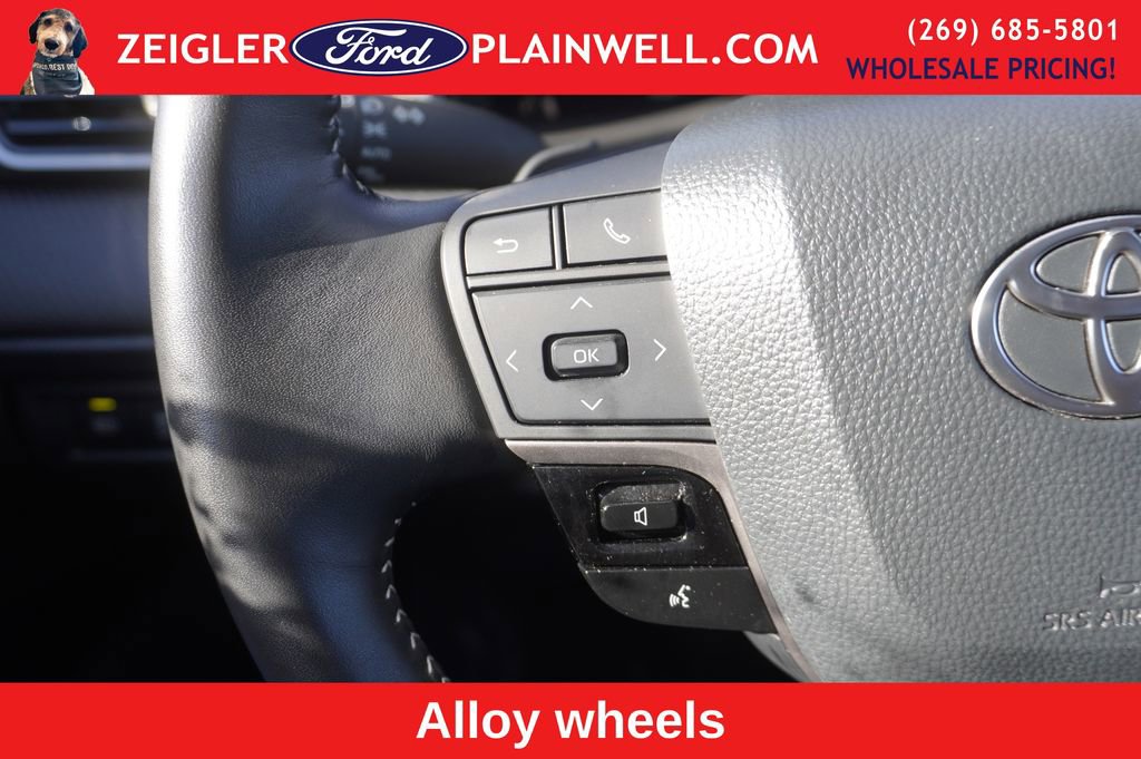 Used 2025 Toyota Camry SE image 20