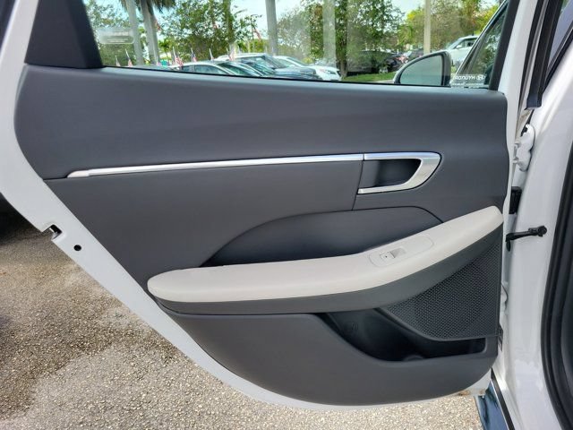 Certified 2023 Hyundai Sonata SEL FWD image 10