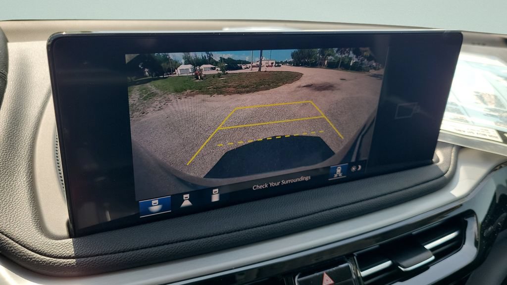 New 2026 Acura MDX SH-AWD image 18