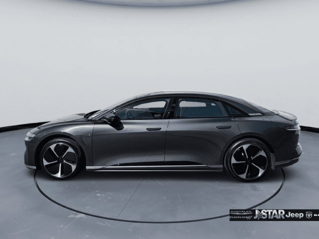 Used 2024 Lucid Air Touring AWD/4WD image 8