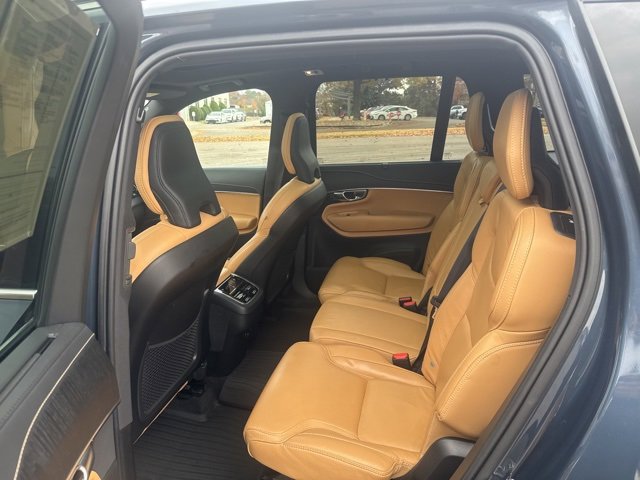 Used 2022 Volvo XC90 T6 Inscription image 10