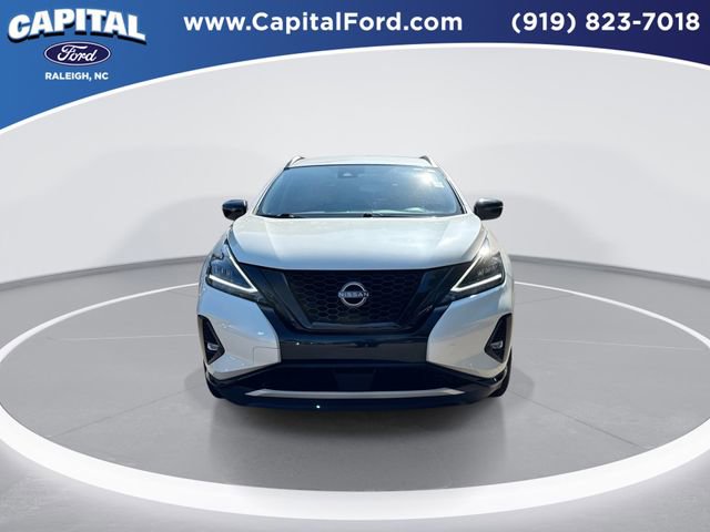 Used 2023 Nissan Murano SV w/ SV Midnight Edition Package FWD image 3