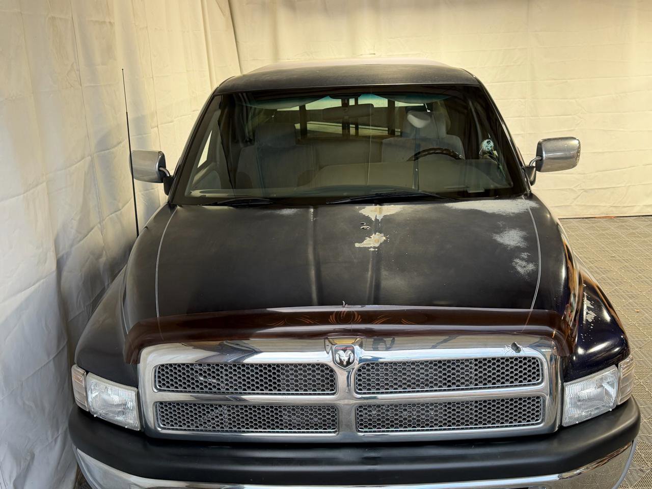 Used 1994 Dodge Ram 1500 Truck 4x4 Regular Cab image 3
