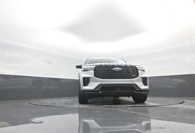 New 2026 Ford Explorer ST image 29