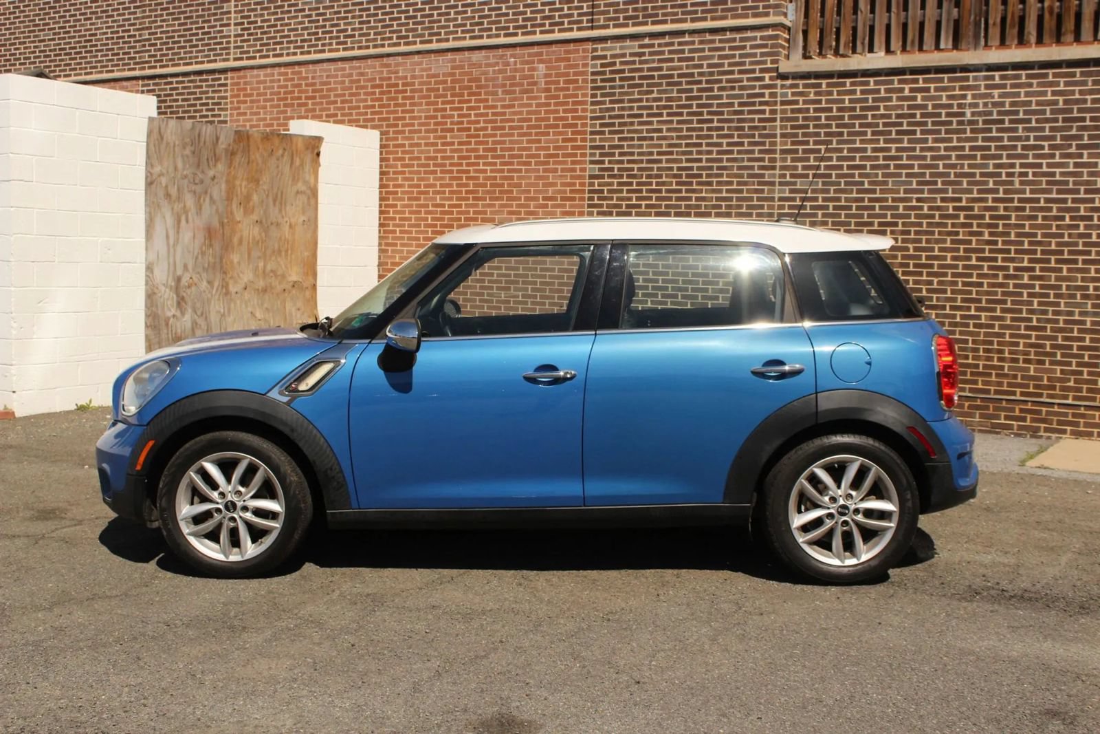 Used 2014 MINI Cooper Countryman S FWD image 6