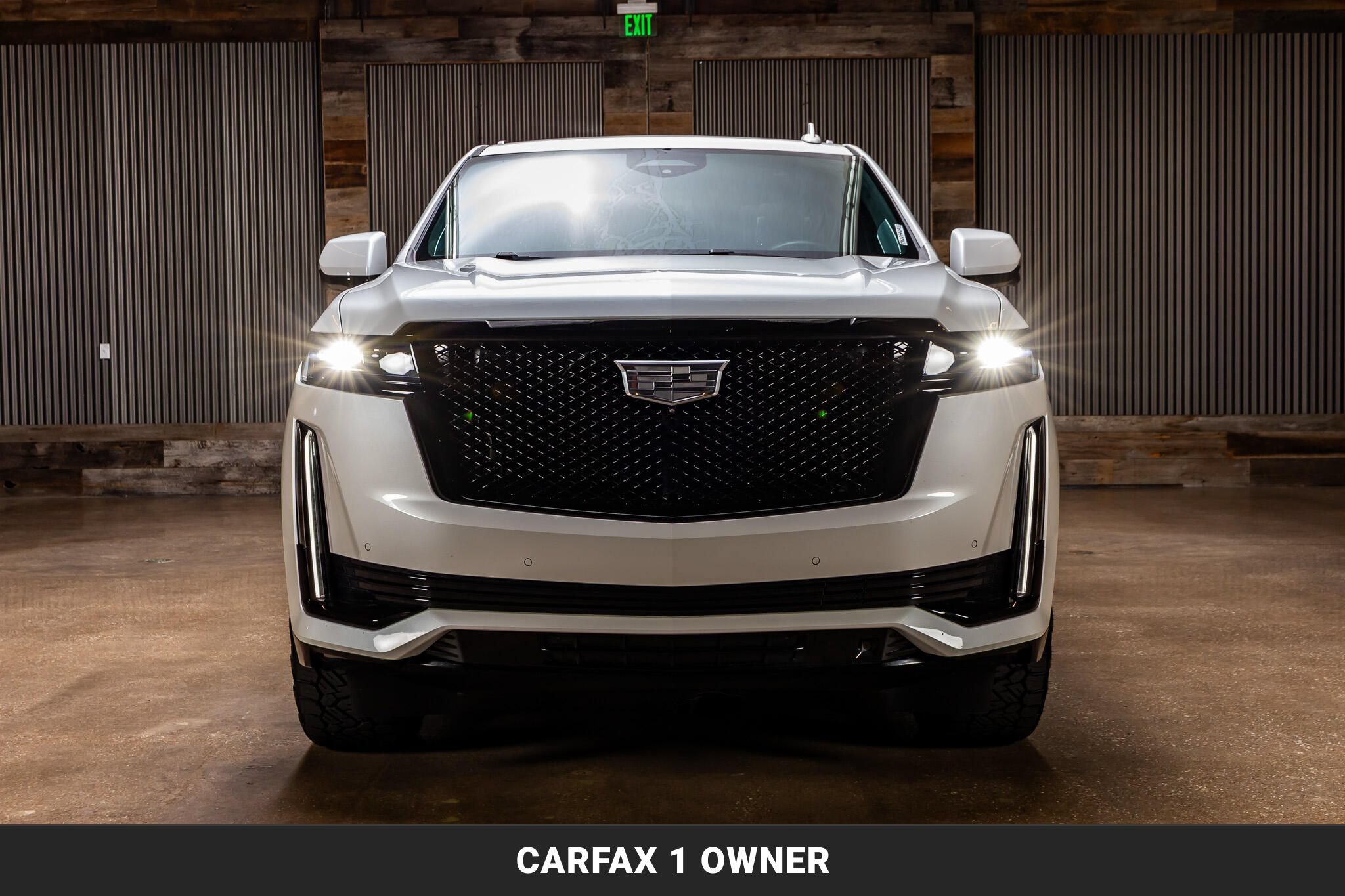 Used 2024 Cadillac Escalade Sport Platinum AWD/4WD image 3