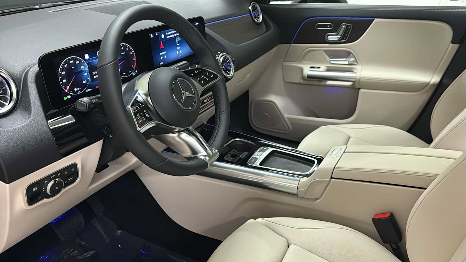 New 2026 Mercedes-Benz GLA 250 4MATIC image 28