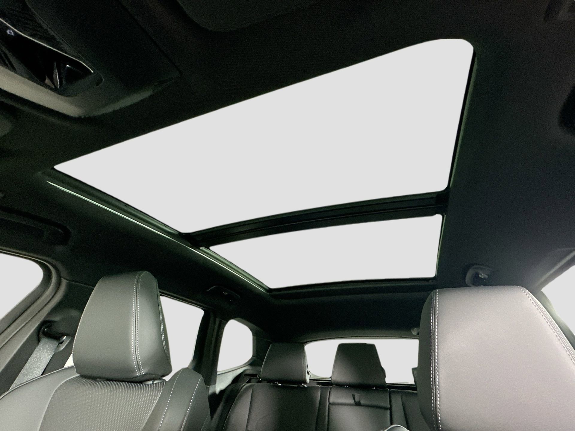 New 2026 BMW X1 xDrive28i w/ Technology Package image 21