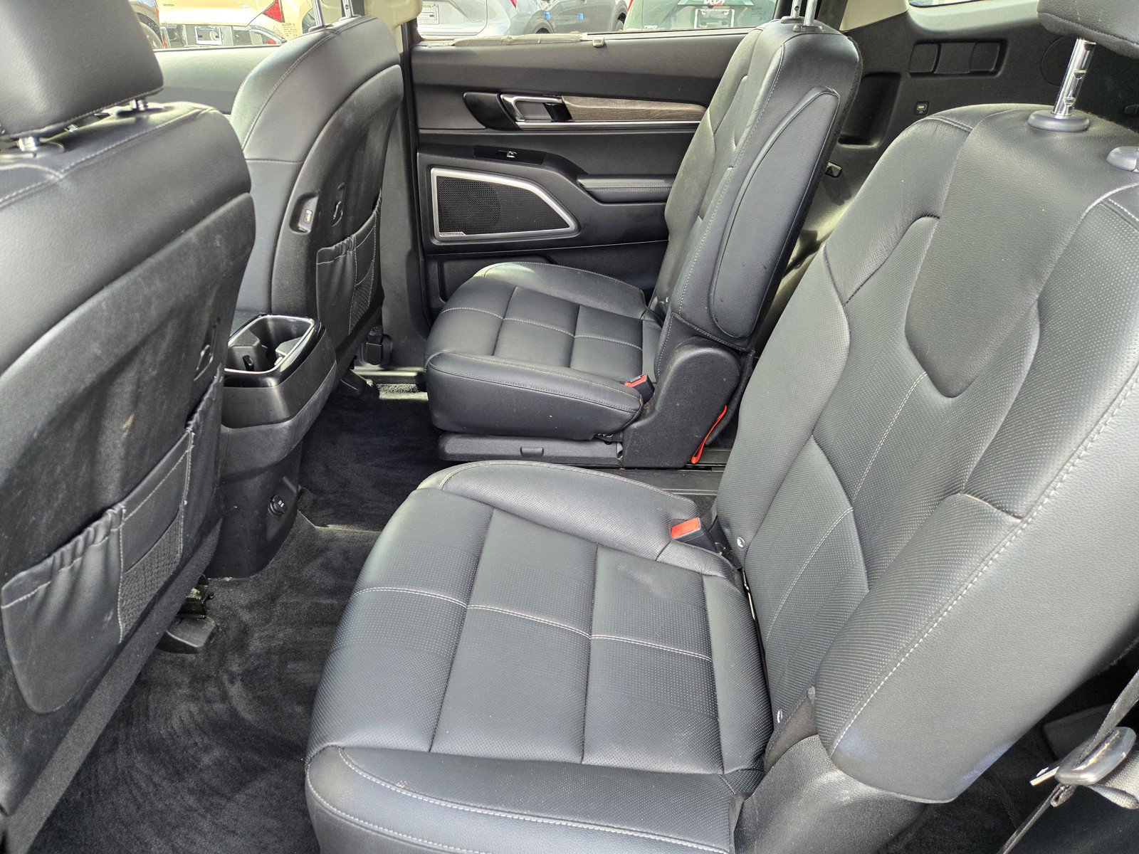 Used 2021 Kia Telluride EX w/ EX Premium Package AWD/4WD image 12