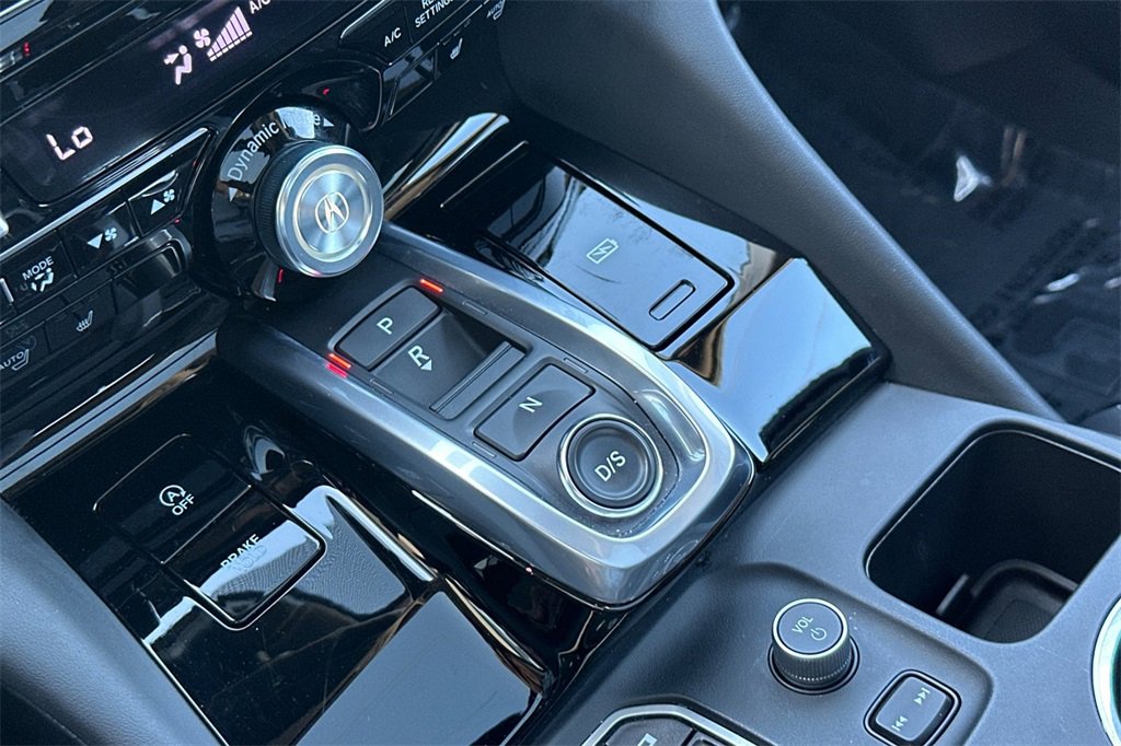 Certified 2023 Acura MDX FWD w/ Technology Package image 28