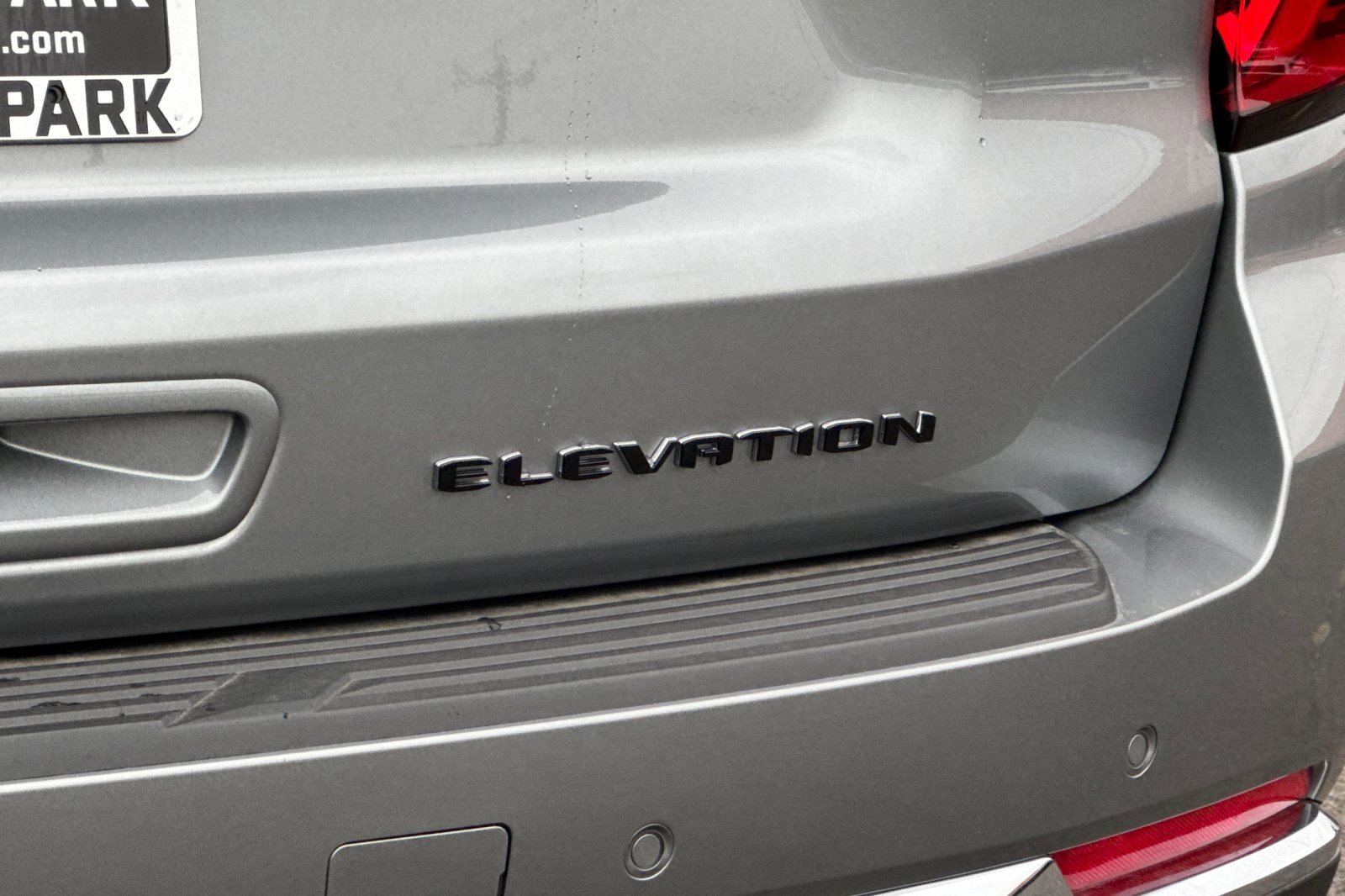 New 2025 GMC Yukon XL Elevation image 33