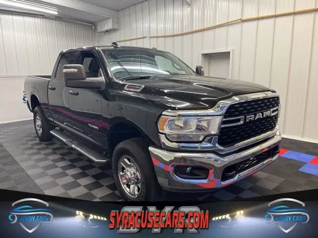 Used 2024 RAM 2500 Big Horn w/ Bed Utility Group image 1