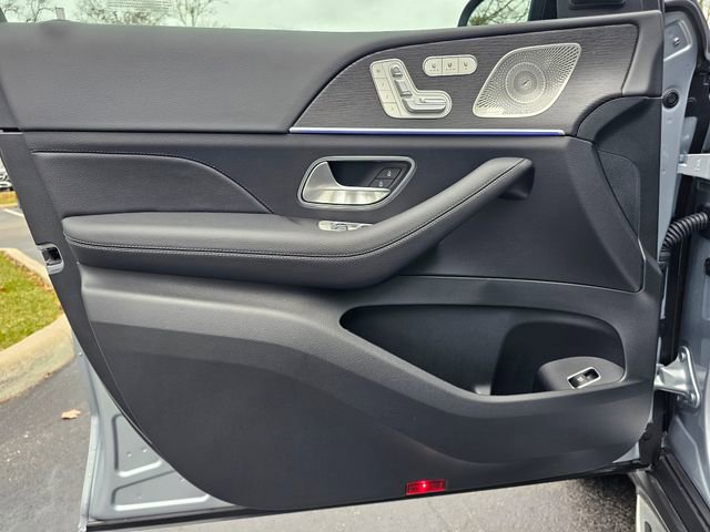 New 2026 Mercedes-Benz GLS 450 4MATIC image 21