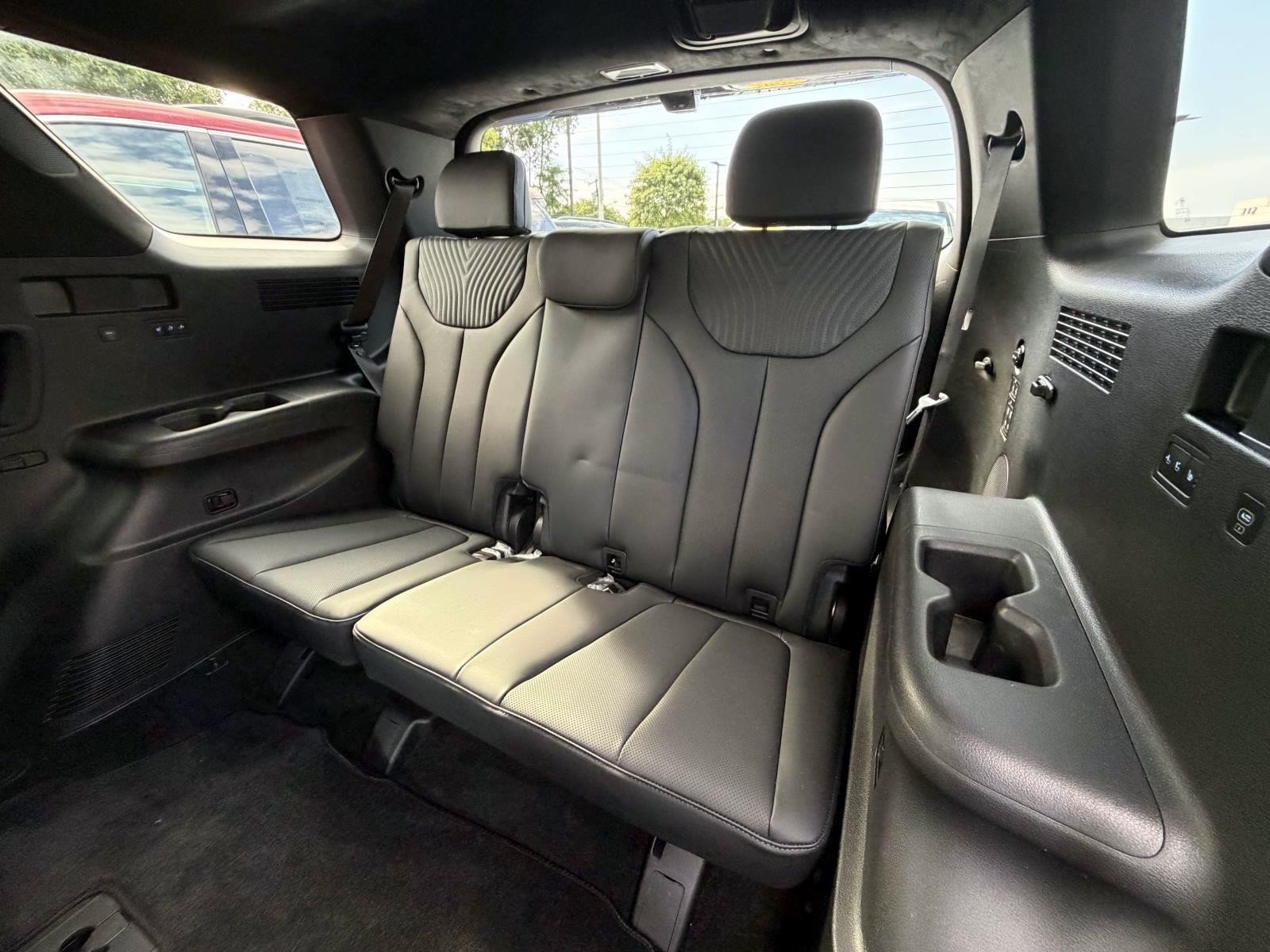 Used 2024 Hyundai Palisade Calligraphy AWD/4WD image 13