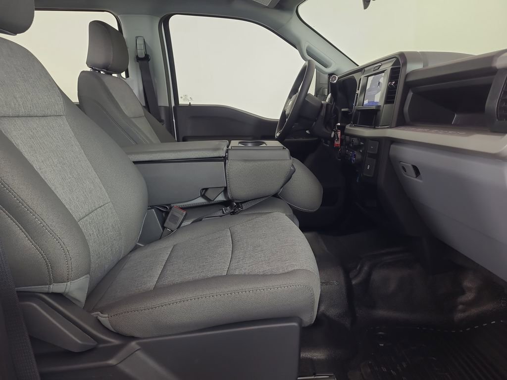 New 2026 Ford F350 XL w/ XL Chrome Package image 20