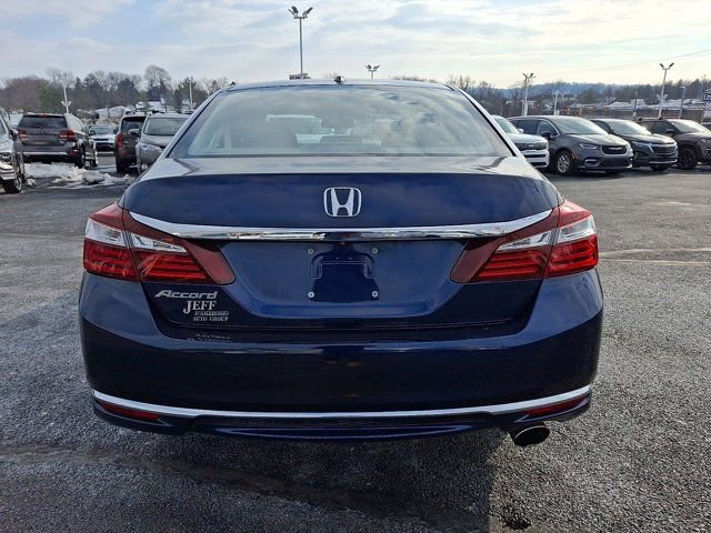 Used 2017 Honda Accord EX-L image 7