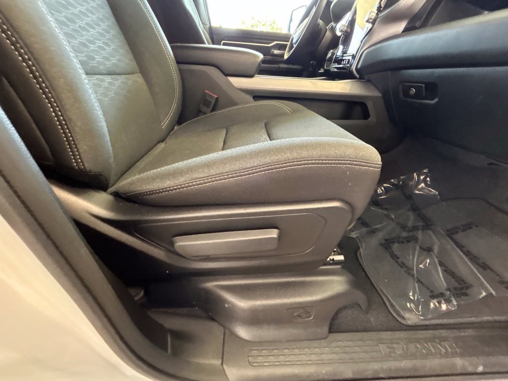 Used 2026 RAM 1500 Big Horn AWD/4WD image 28
