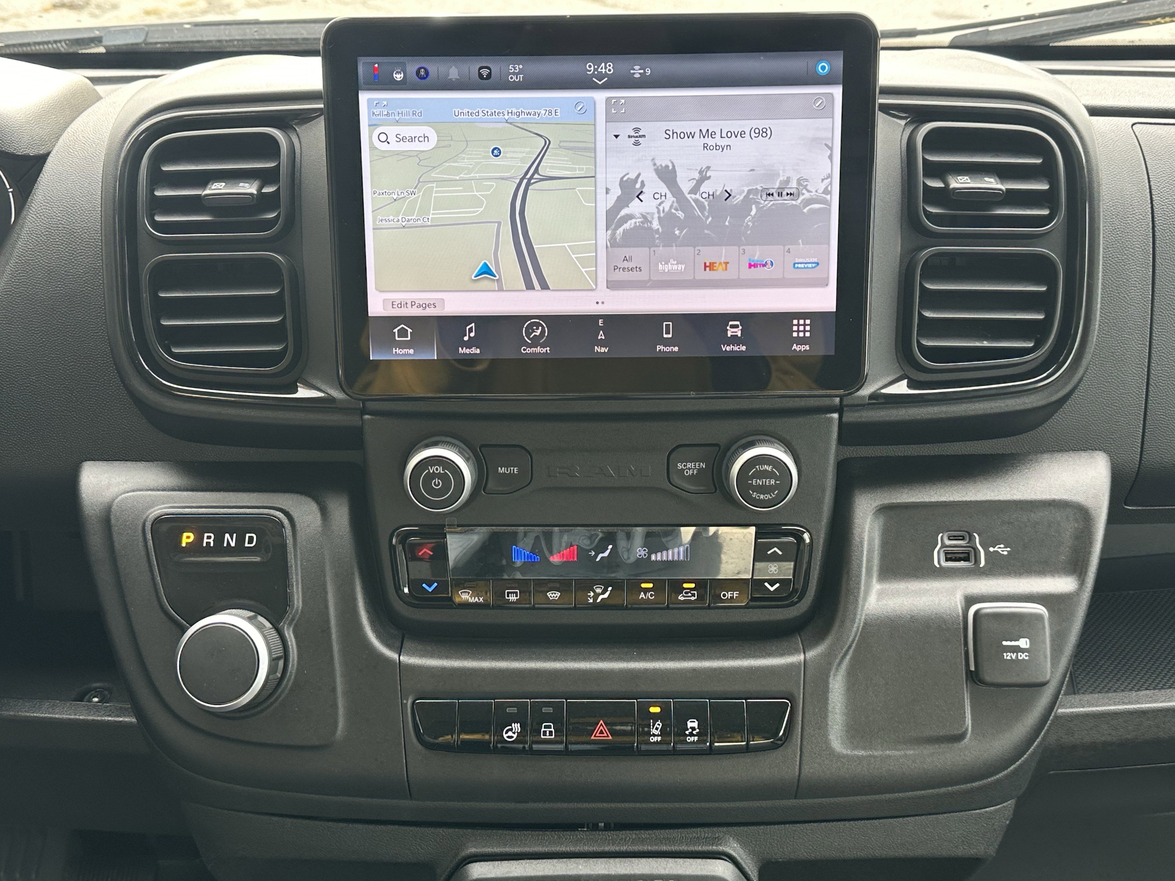 Used 2024 RAM ProMaster 3500 w/ Delivery Van Package image 26