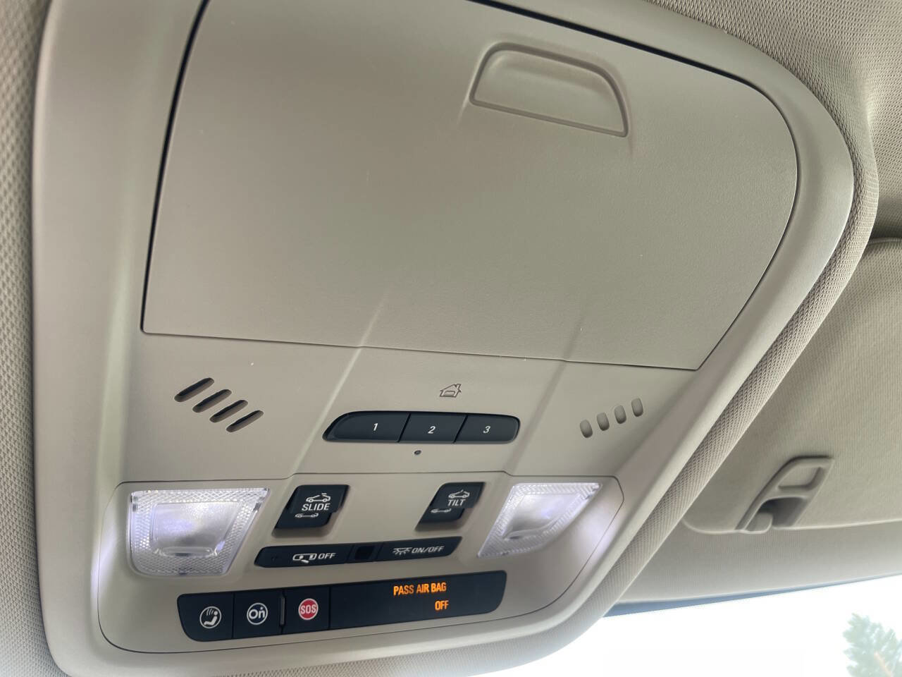 Used 2018 GMC Acadia Denali w/ Technology Package image 20