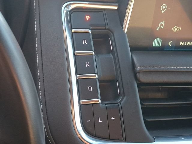 Used 2024 Chevrolet Suburban LT AWD/4WD image 14