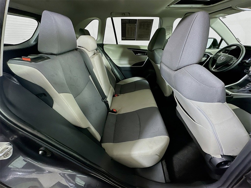 Used 2023 Toyota RAV4 XLE w/ Convenience Package image 10