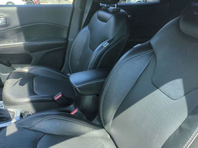 Used 2021 Jeep Compass Latitude FWD image 12