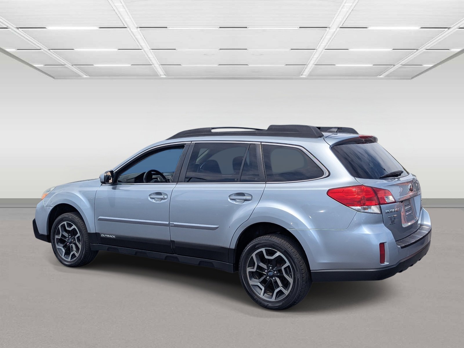 Used 2014 Subaru Outback 2.5i Limited AWD/4WD image 3