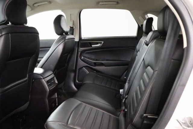 Used 2018 Ford Edge SEL w/ Equipment Group 201A image 31