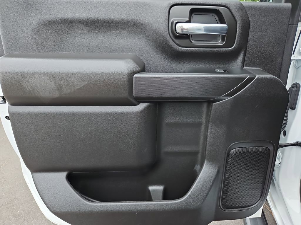 Used 2024 Chevrolet Silverado 2500 Custom w/ Custom Value Package image 26