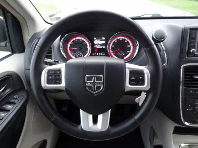 Used 2012 Dodge Grand Caravan Crew w/ Safety Sphere Group FWD image 13