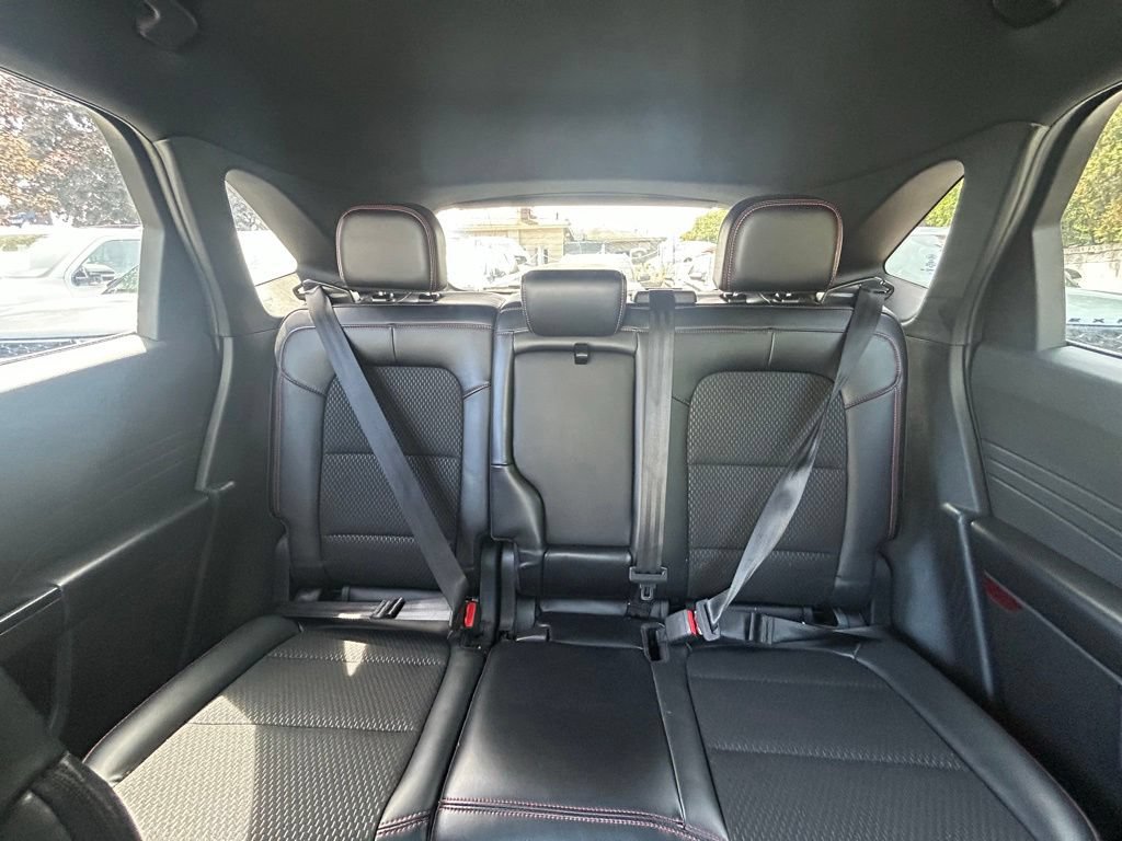 Used 2025 Ford Escape ST-Line Select AWD/4WD image 25