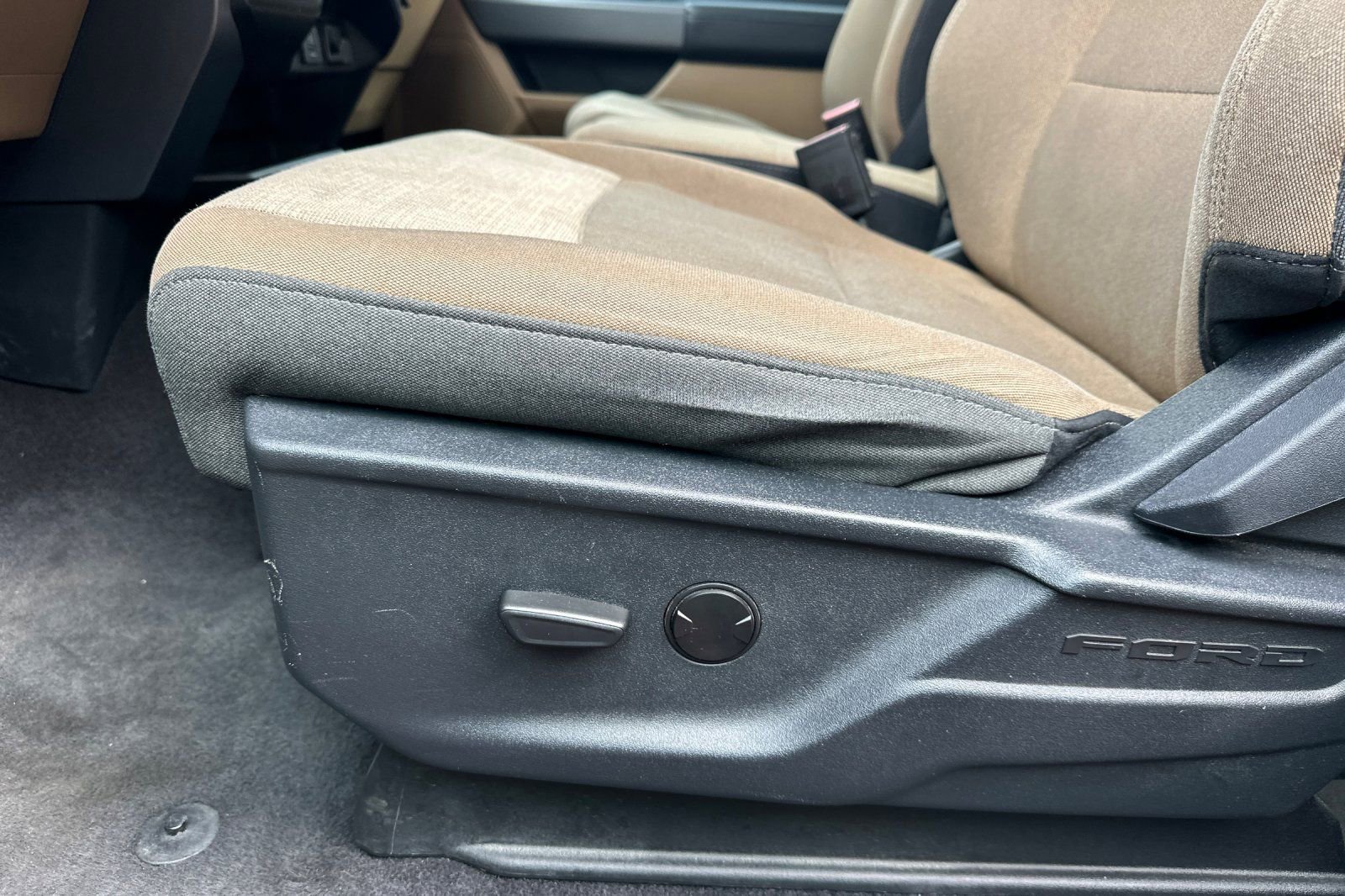 Used 2023 Ford F150 XLT image 13