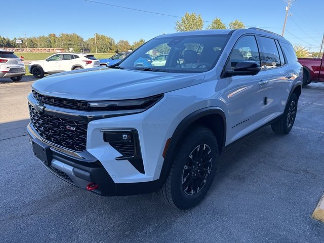 New 2026 Chevrolet Traverse Z71 image 2