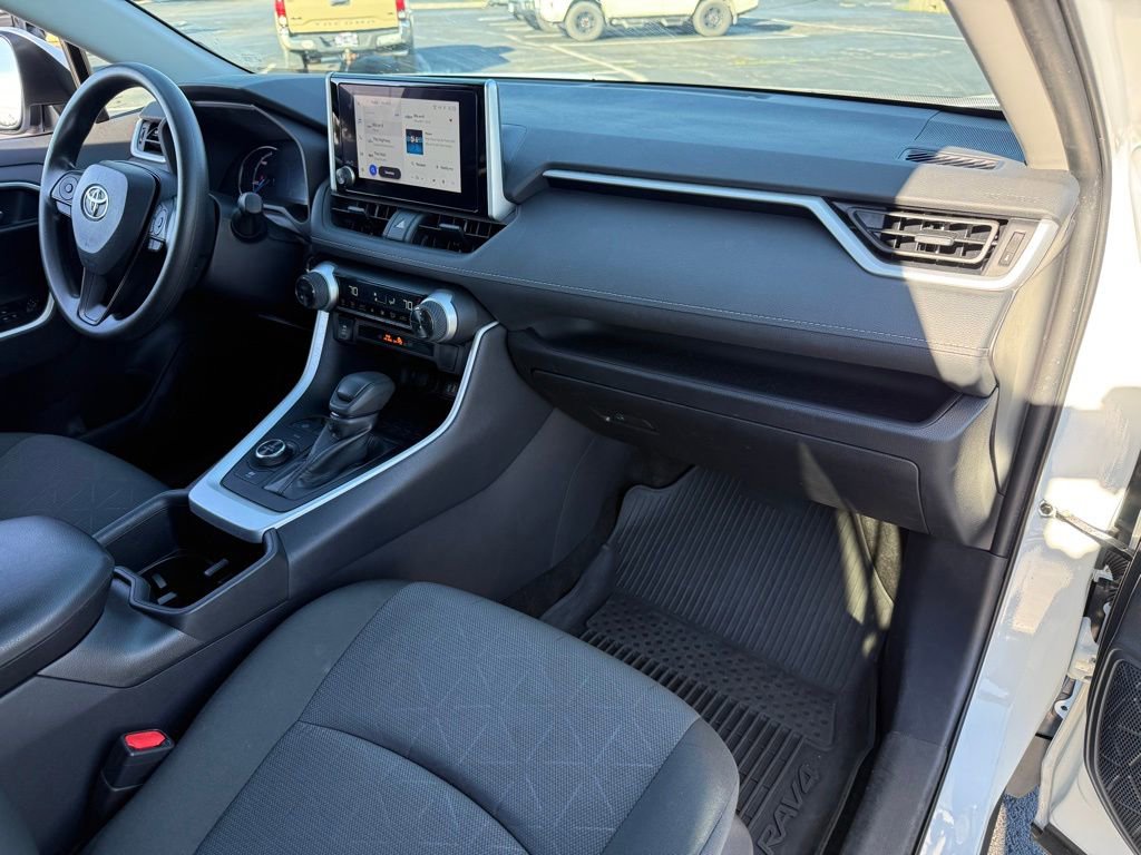 Certified 2025 Toyota RAV4 XLE AWD/4WD image 42